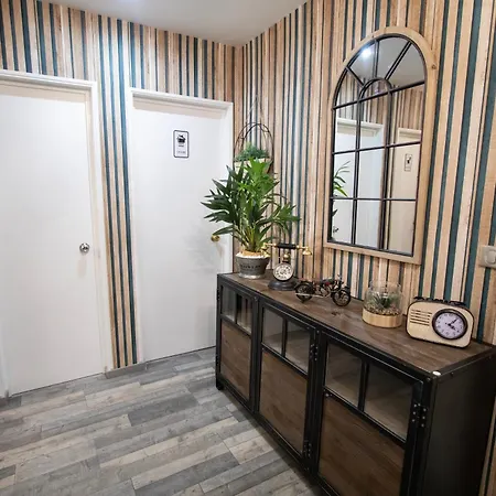 La Maison Du Bonheur- Spa, Detente & Nature Ferienhaus