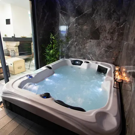 La Maison Du Bonheur- Spa, Detente & Nature *