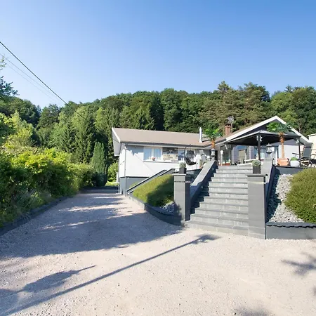 La Maison Du Bonheur- Spa, Detente & Nature Jarménil