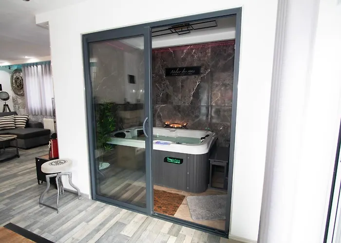 La Maison Du Bonheur- Spa, Detente & Nature 펜션